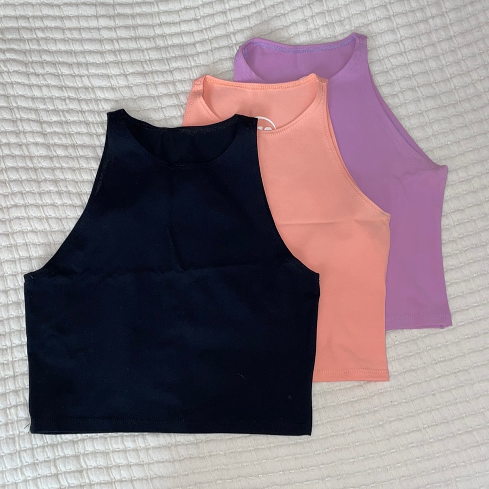 413 cropped tank